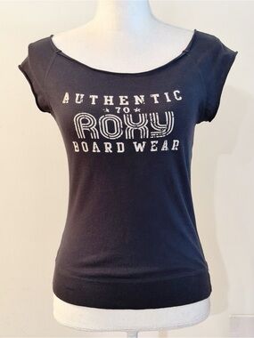 Vintage Y2K 2000s Black 'Authentic Roxy Board Wear' Graphic Tee